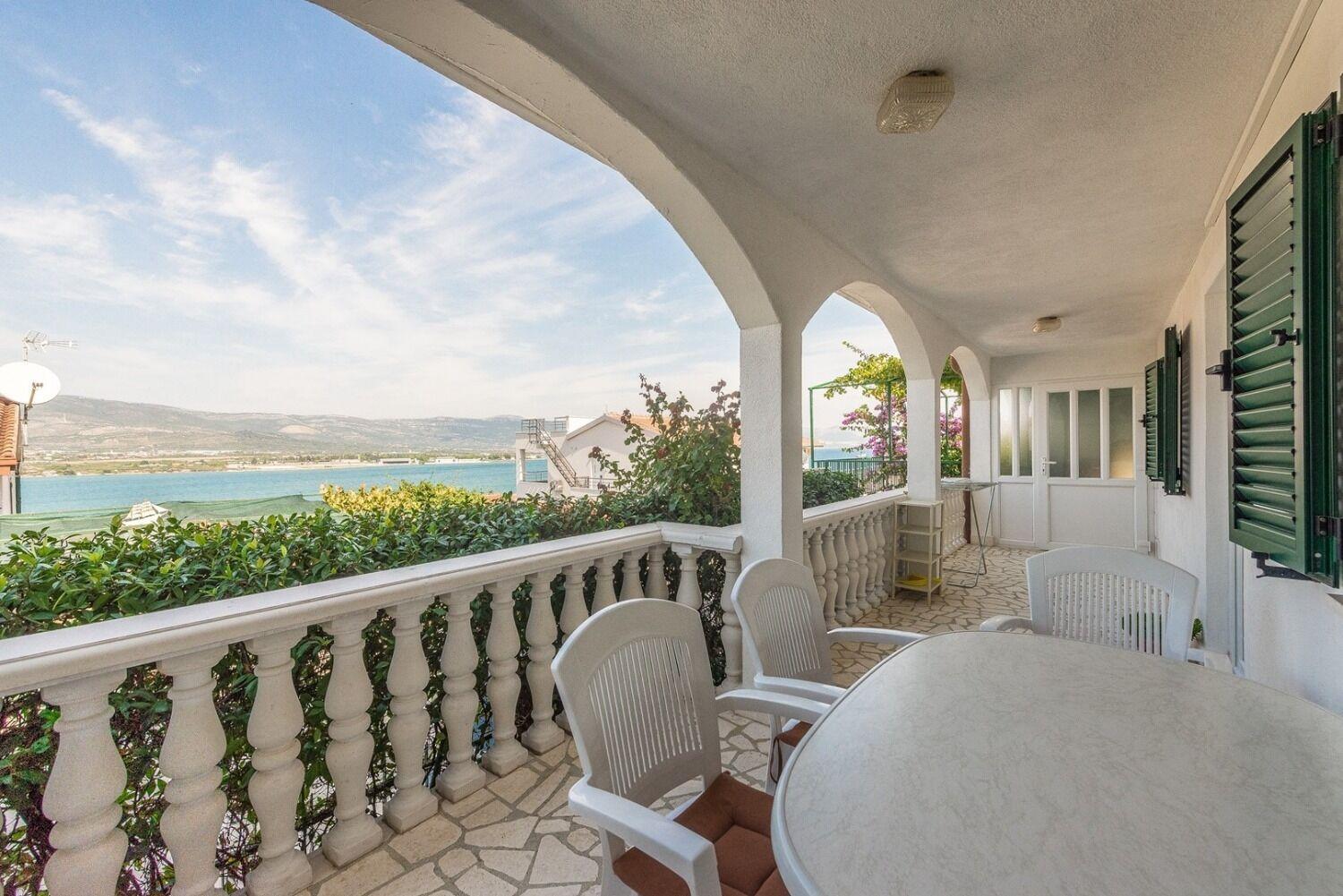 Apartment Bubi Trogir Kültér fotó