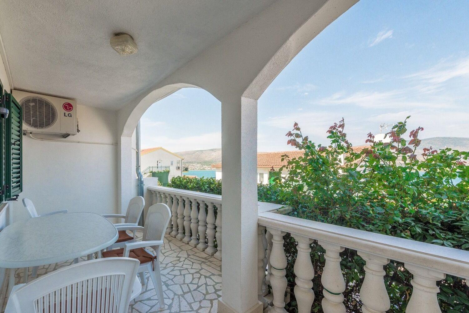 Apartment Bubi Trogir Kültér fotó